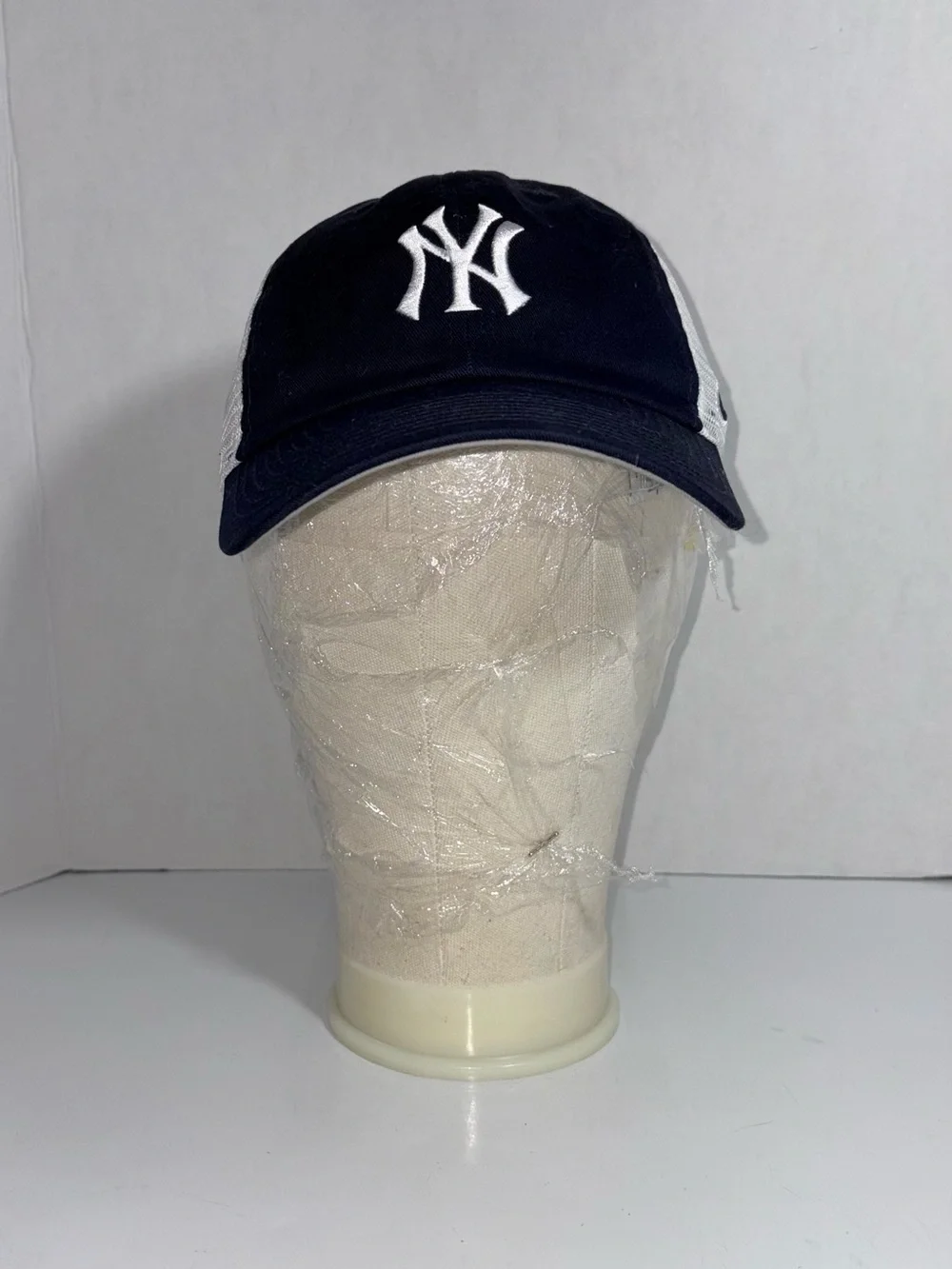 Nike Heritage86 New York Yankees MLB Dri-FIT Trucker Hat Snapback CapNavy Unisex